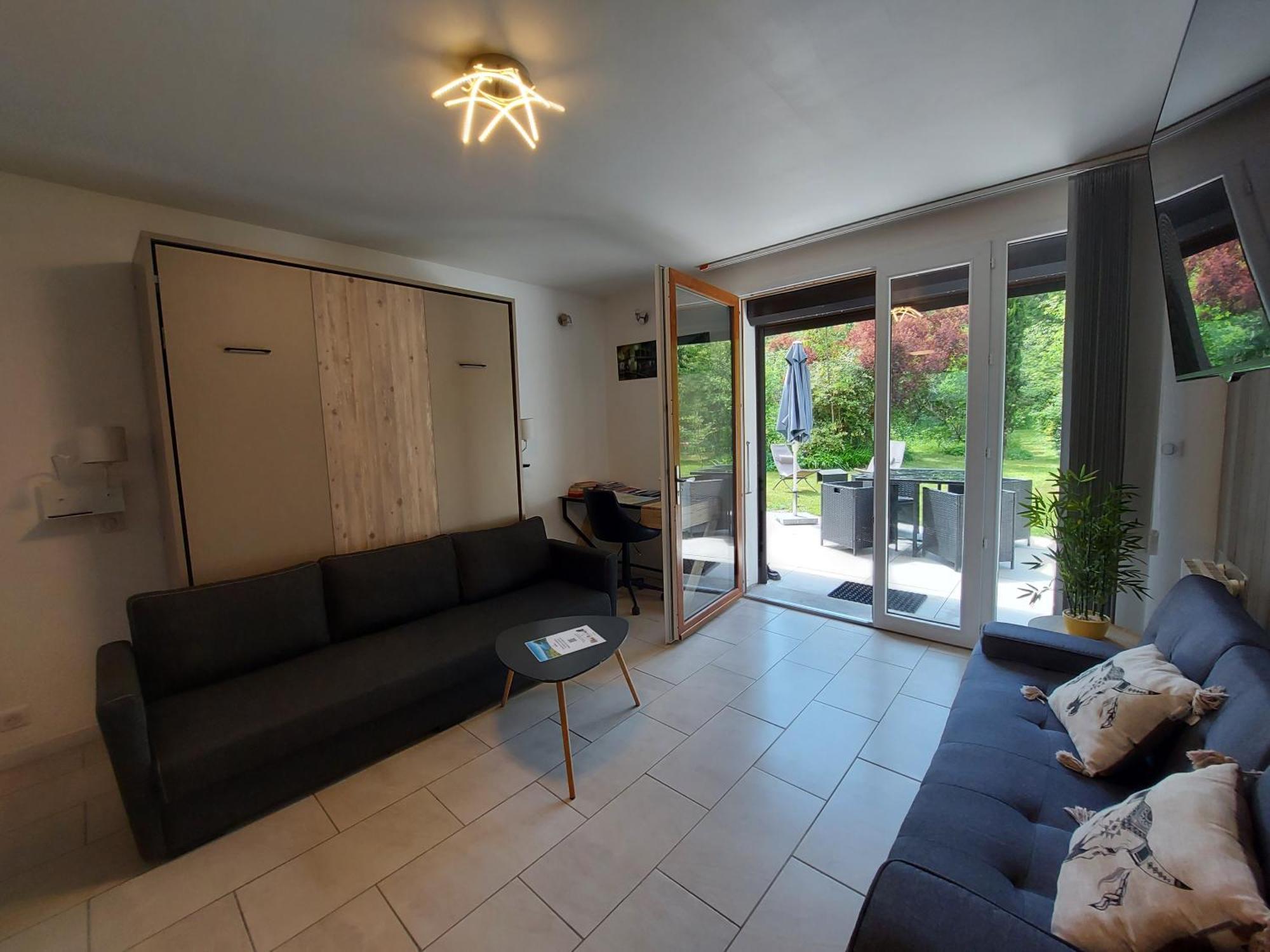 Rare, Cosy Studio Terrasse Au Coeur De St-Jorioz Сен-Жорьо Экстерьер фото